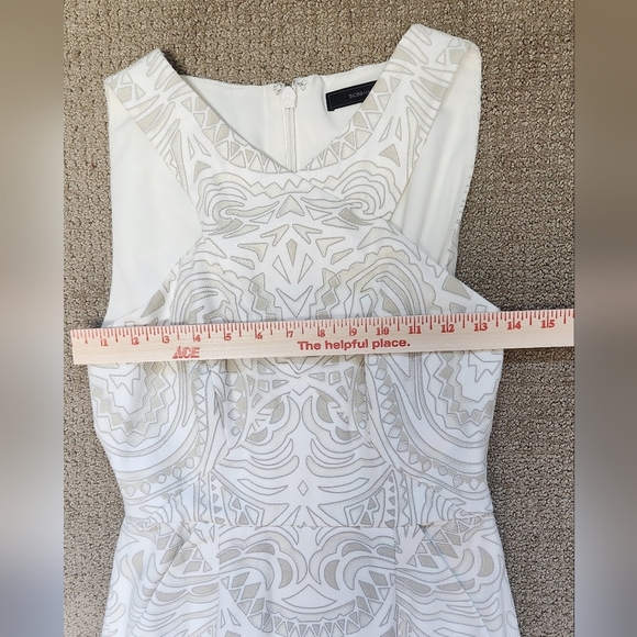 BCBGMaxAzria Everlie White Ivory Lace Sheer Floor Length Geometric Dress - Picture 13 of 14